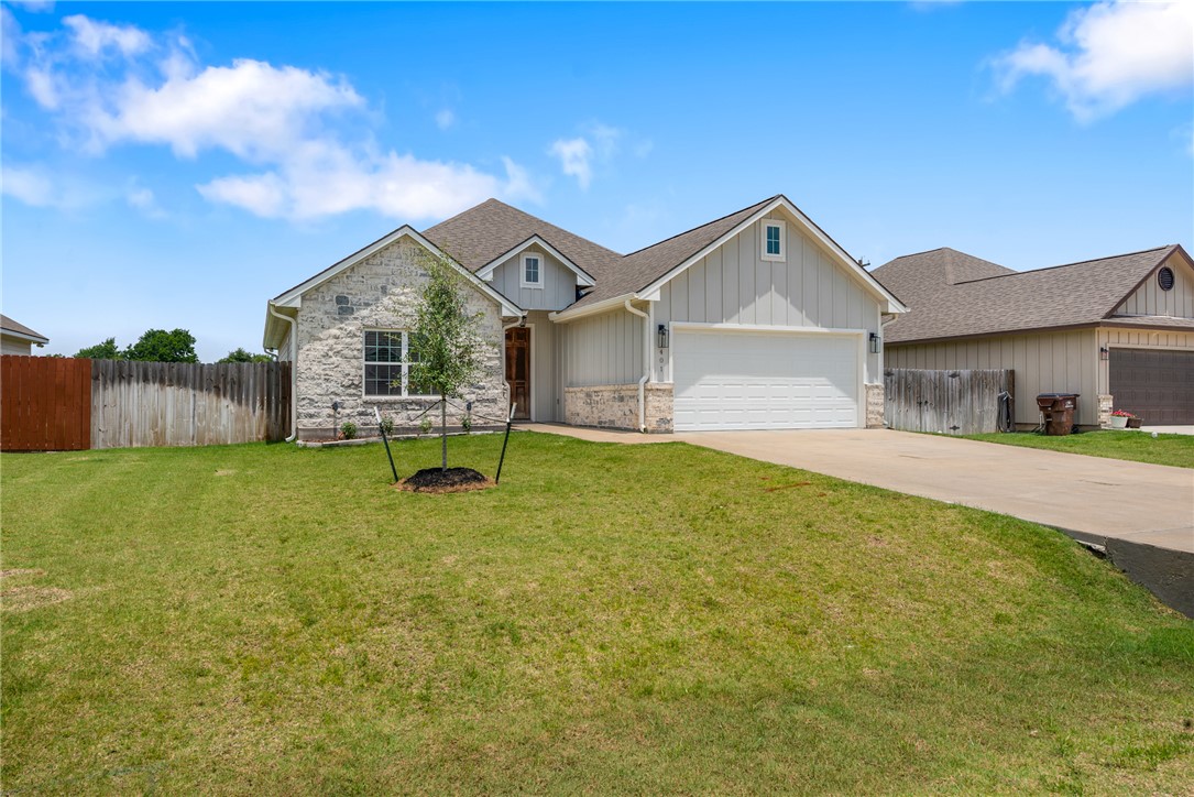 401 Brazos Bend