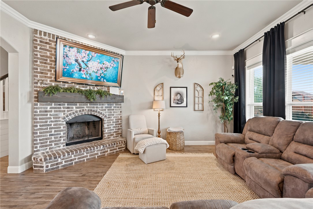 4206 Lismore Lane