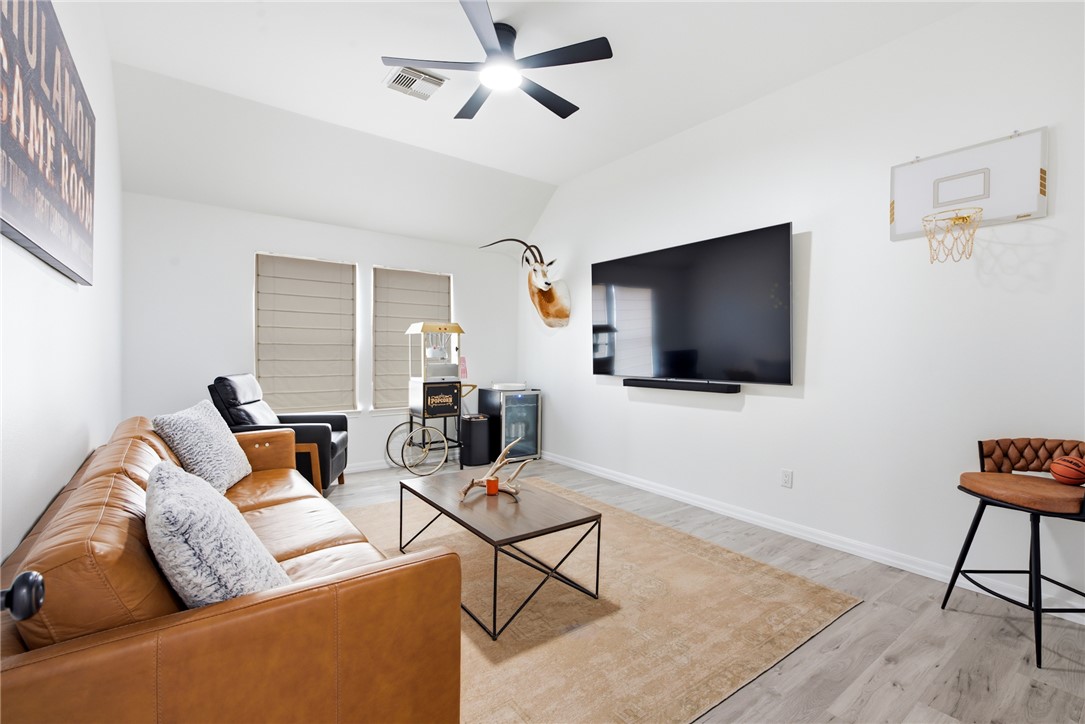 2651 Imperial Grove