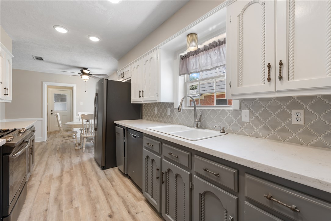 2307 Quail Hollow Drive