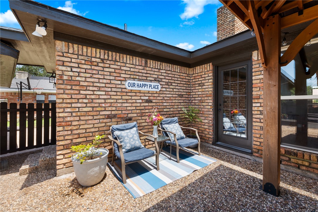 2307 Quail Hollow Drive
