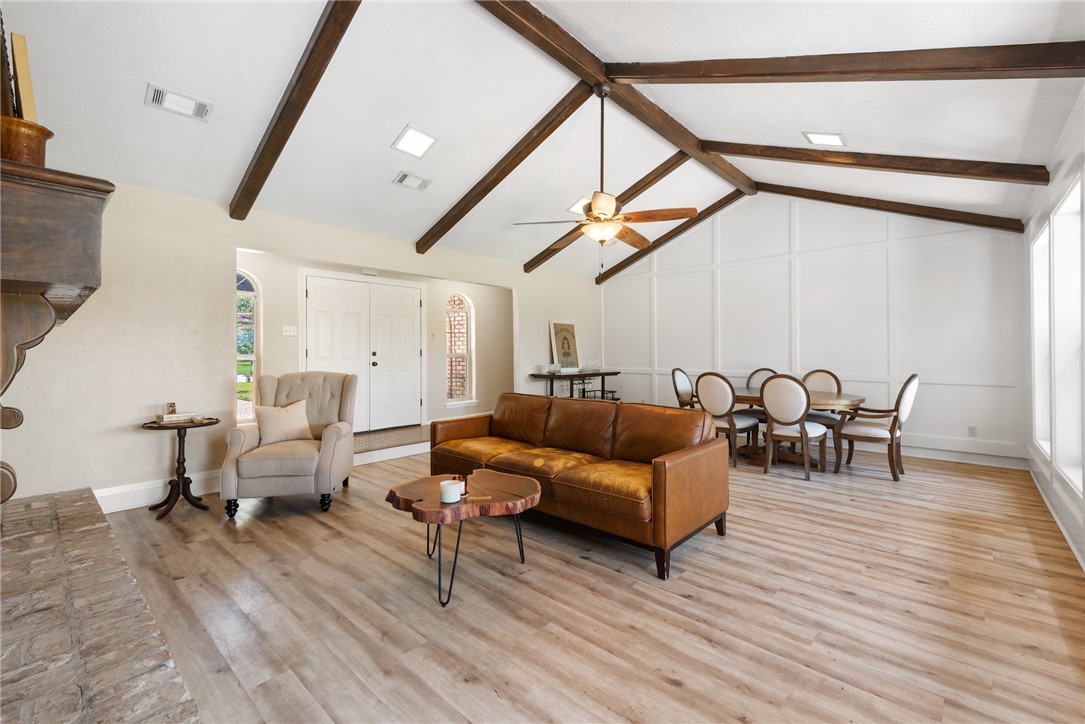 2307 Quail Hollow Drive