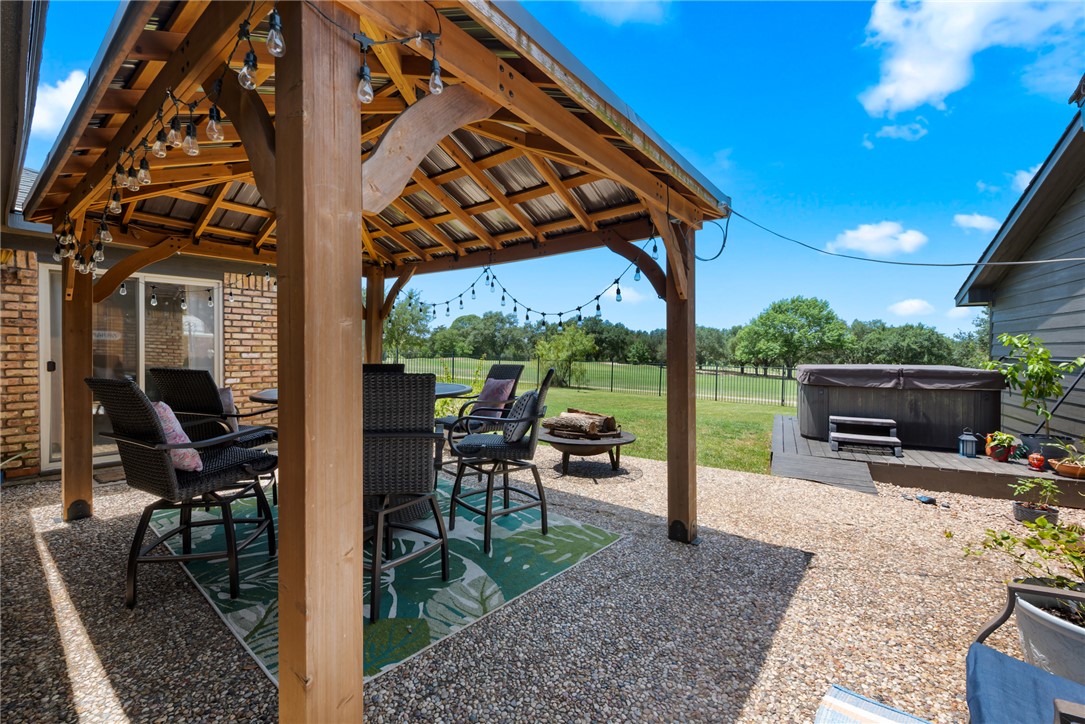 2307 Quail Hollow Drive