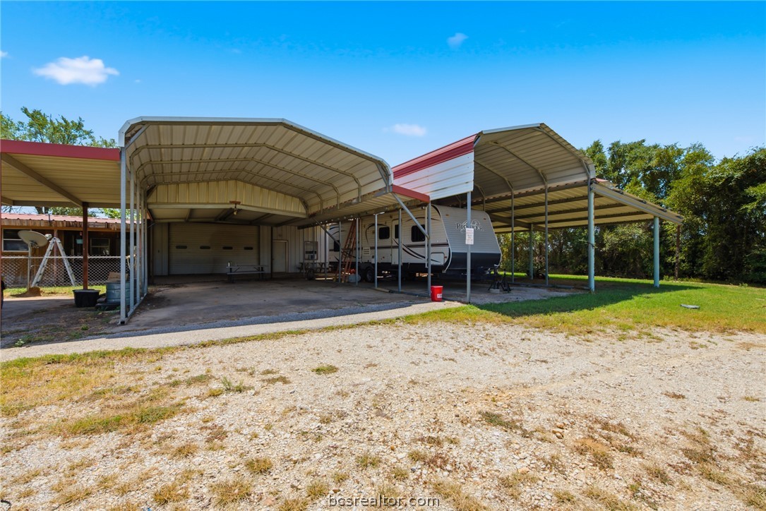 8032 East FM 979