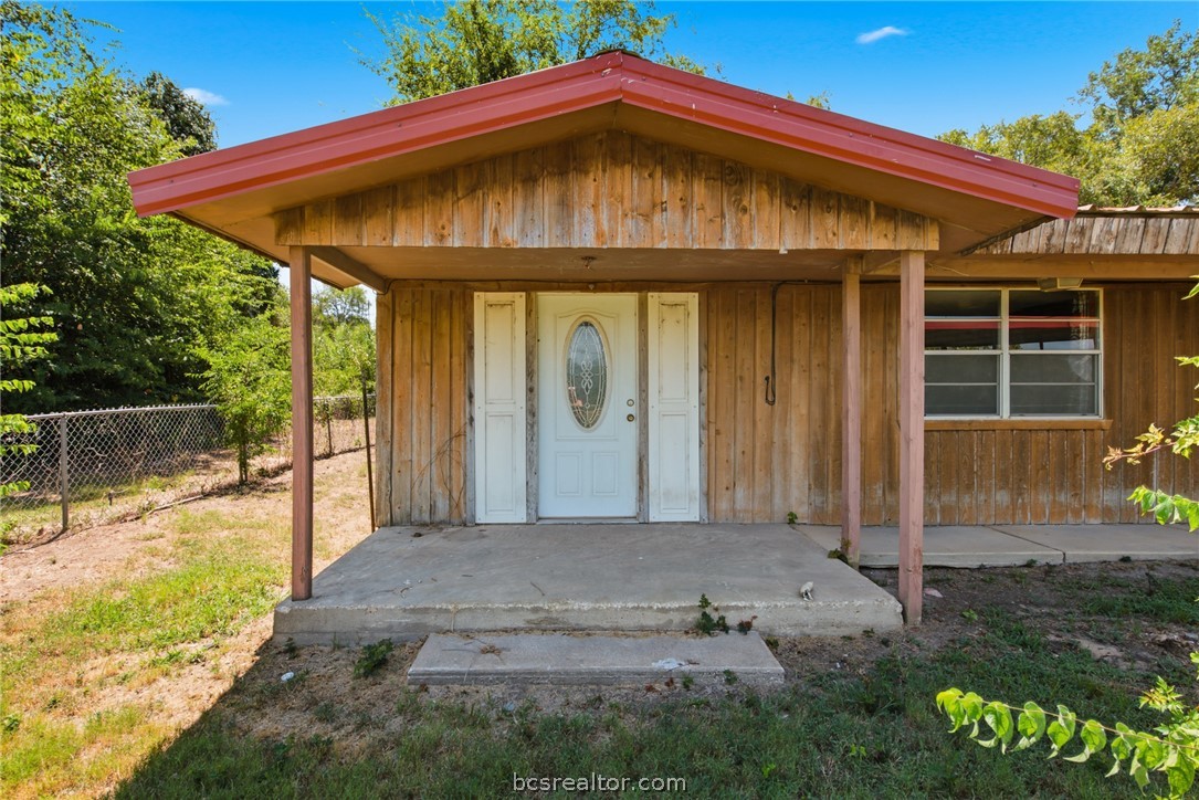 8032 East FM 979