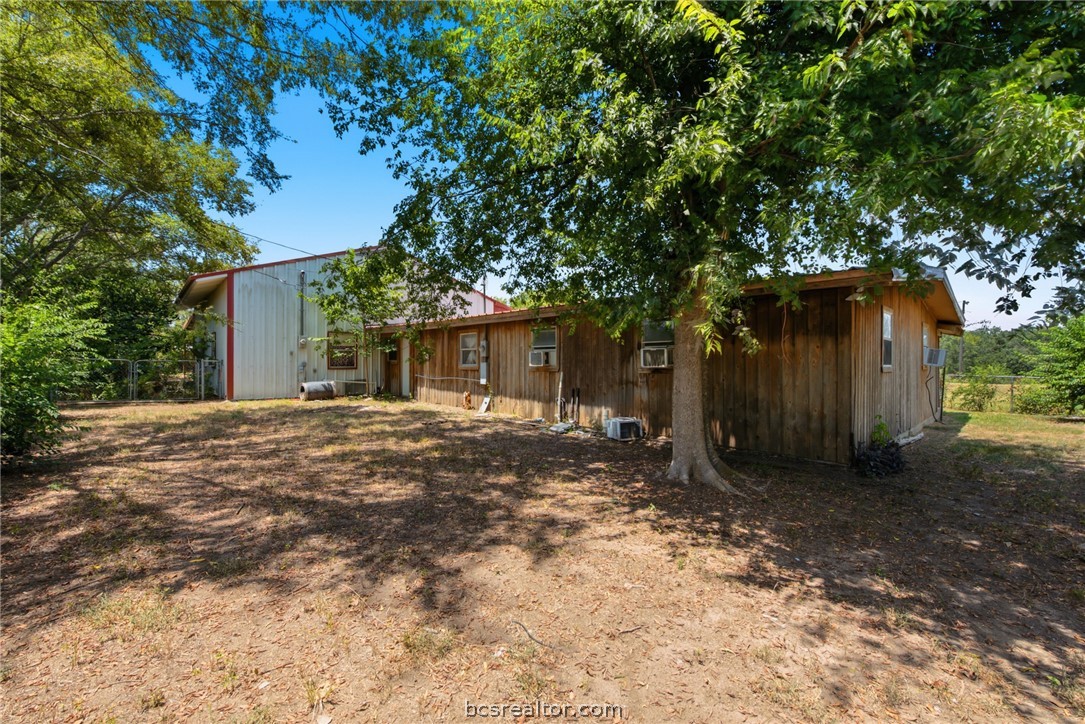 8032 East FM 979