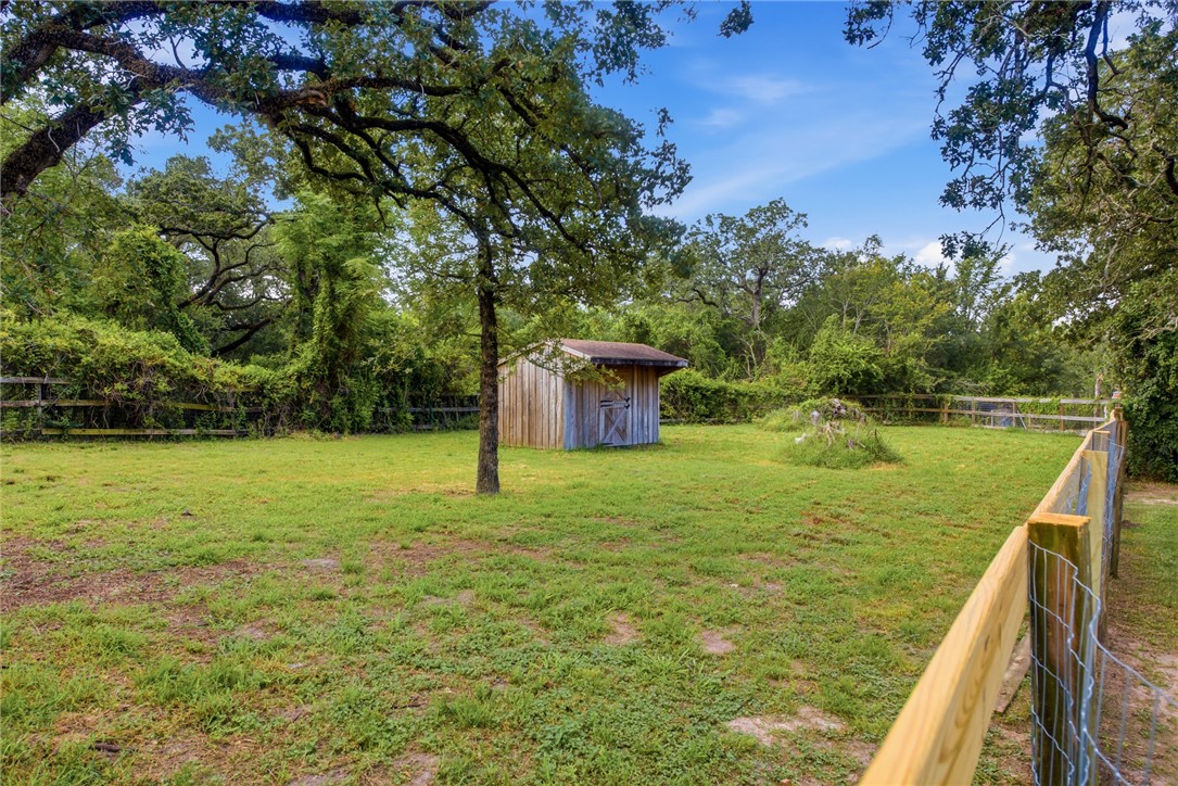 17422 Saddle Creek Drive