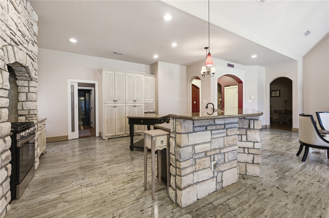 17422 Saddle Creek Drive