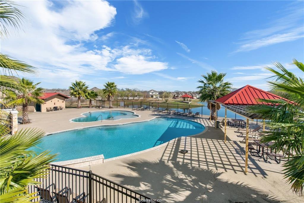 2061 Positano Loop