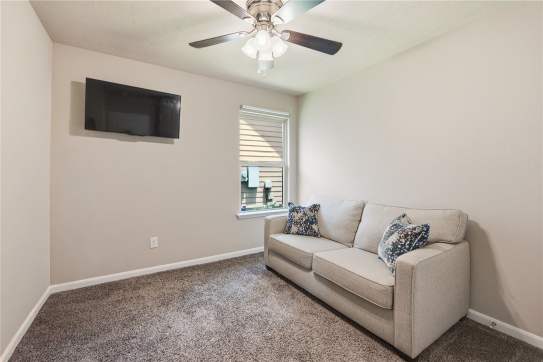 2061 Positano Loop
