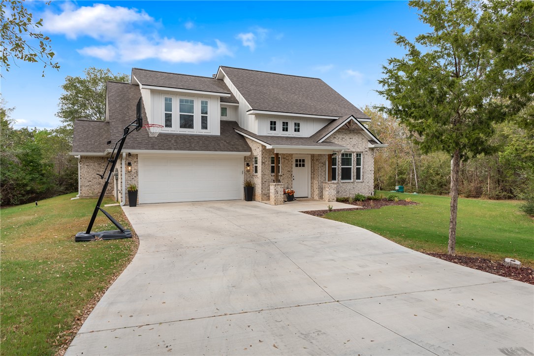 11132 Forest Drive