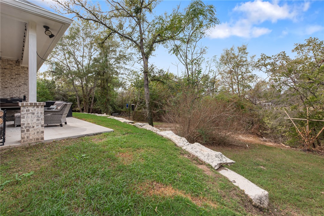 11132 Forest Drive