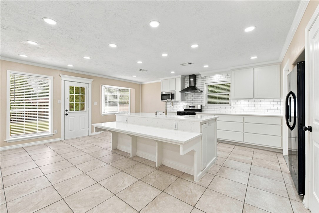 1302 Hawk Tree Drive