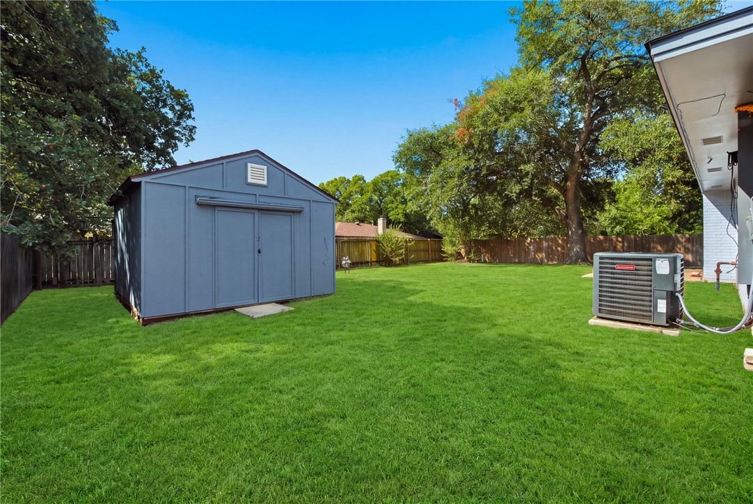 1302 Hawk Tree Drive