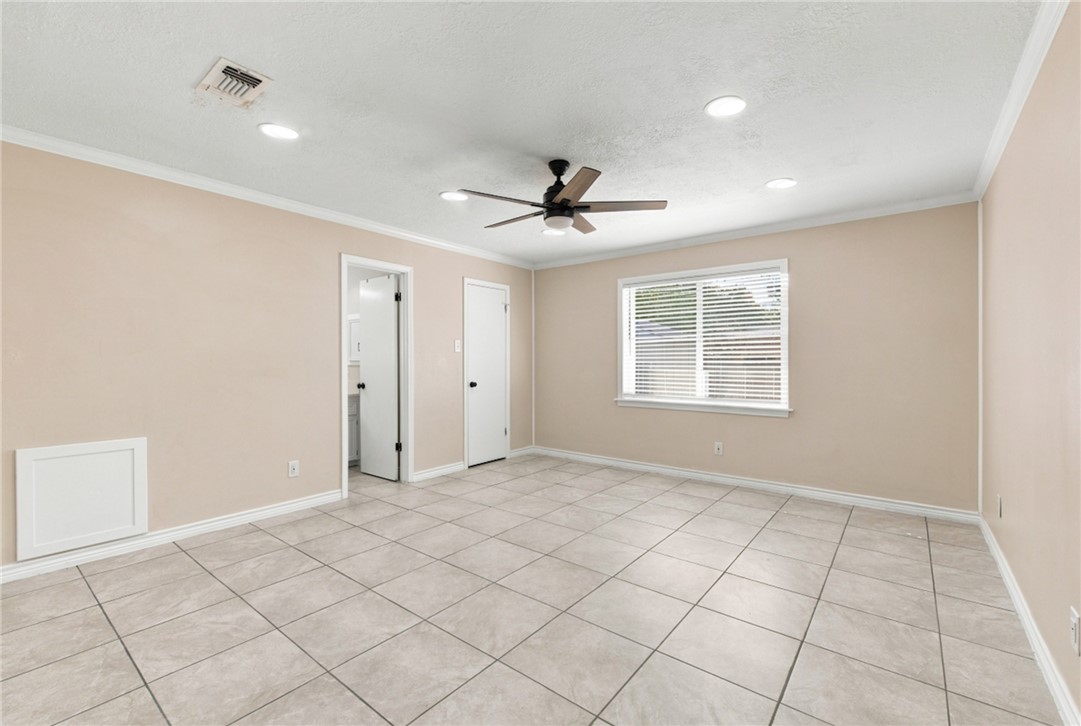1302 Hawk Tree Drive