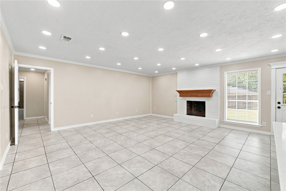 1302 Hawk Tree Drive