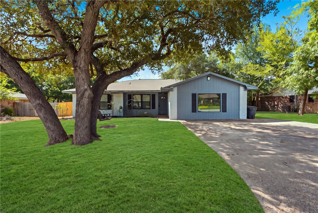 1302 Hawk Tree Drive