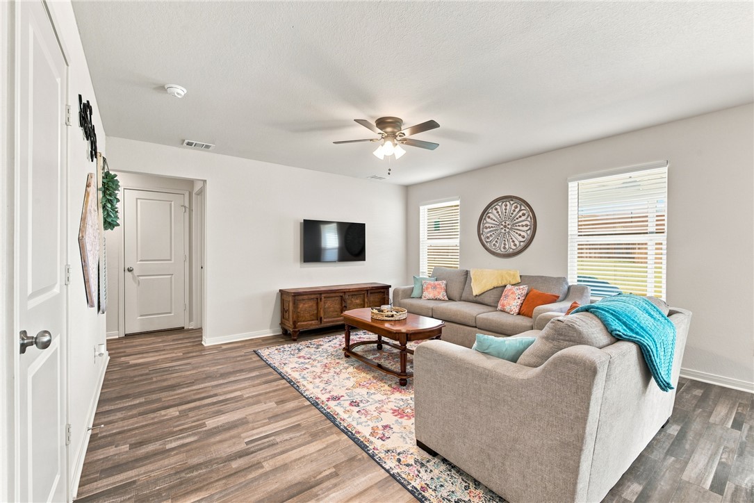 6001 Crest Bridge Court