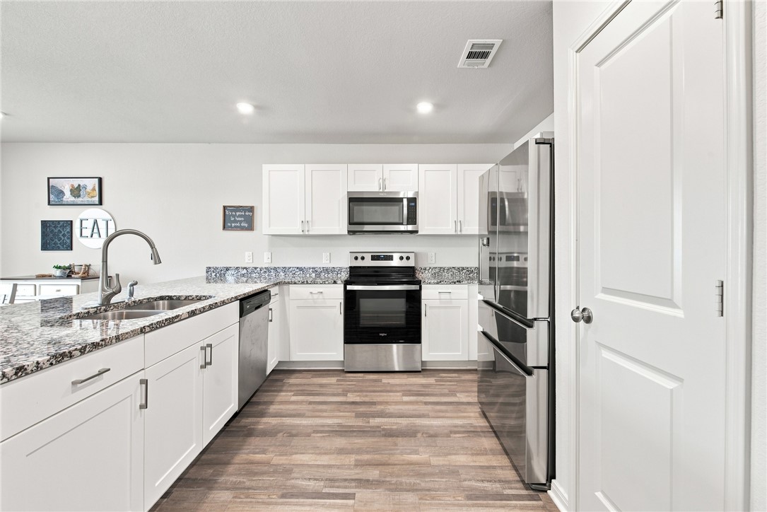 6001 Crest Bridge Court