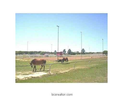 Sec 35 Block 2 Lot 4 Pin Oak Lane