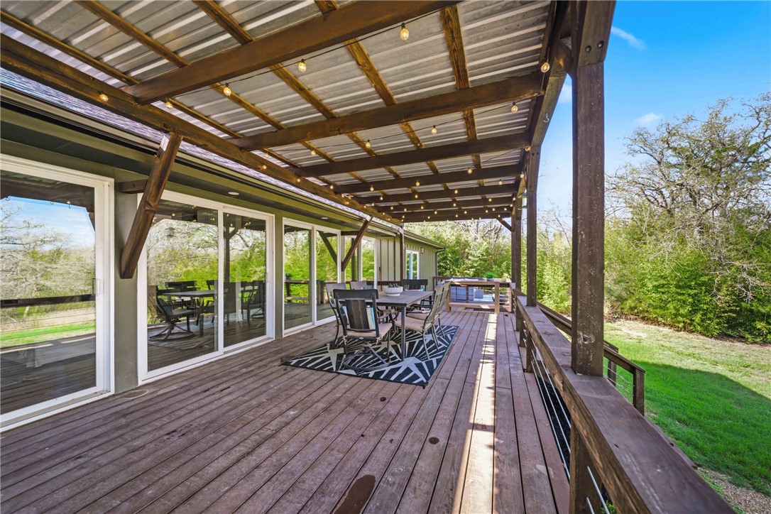 8052 Perry Lane