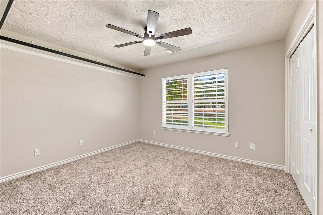 457 Shady Creek Drive