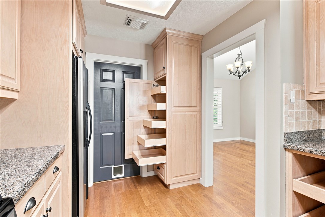 457 Shady Creek Drive