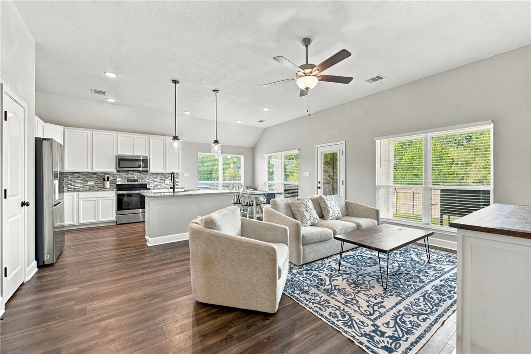 4813 Native Tree Lane