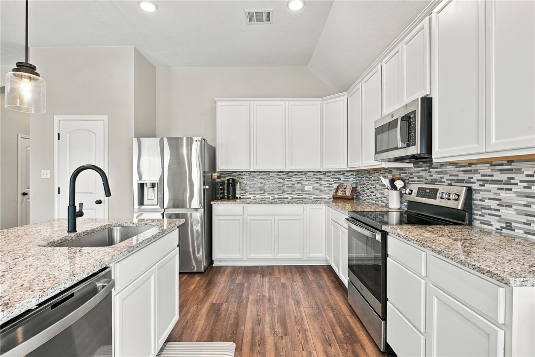4813 Native Tree Lane