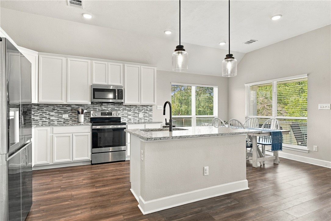 4813 Native Tree Lane