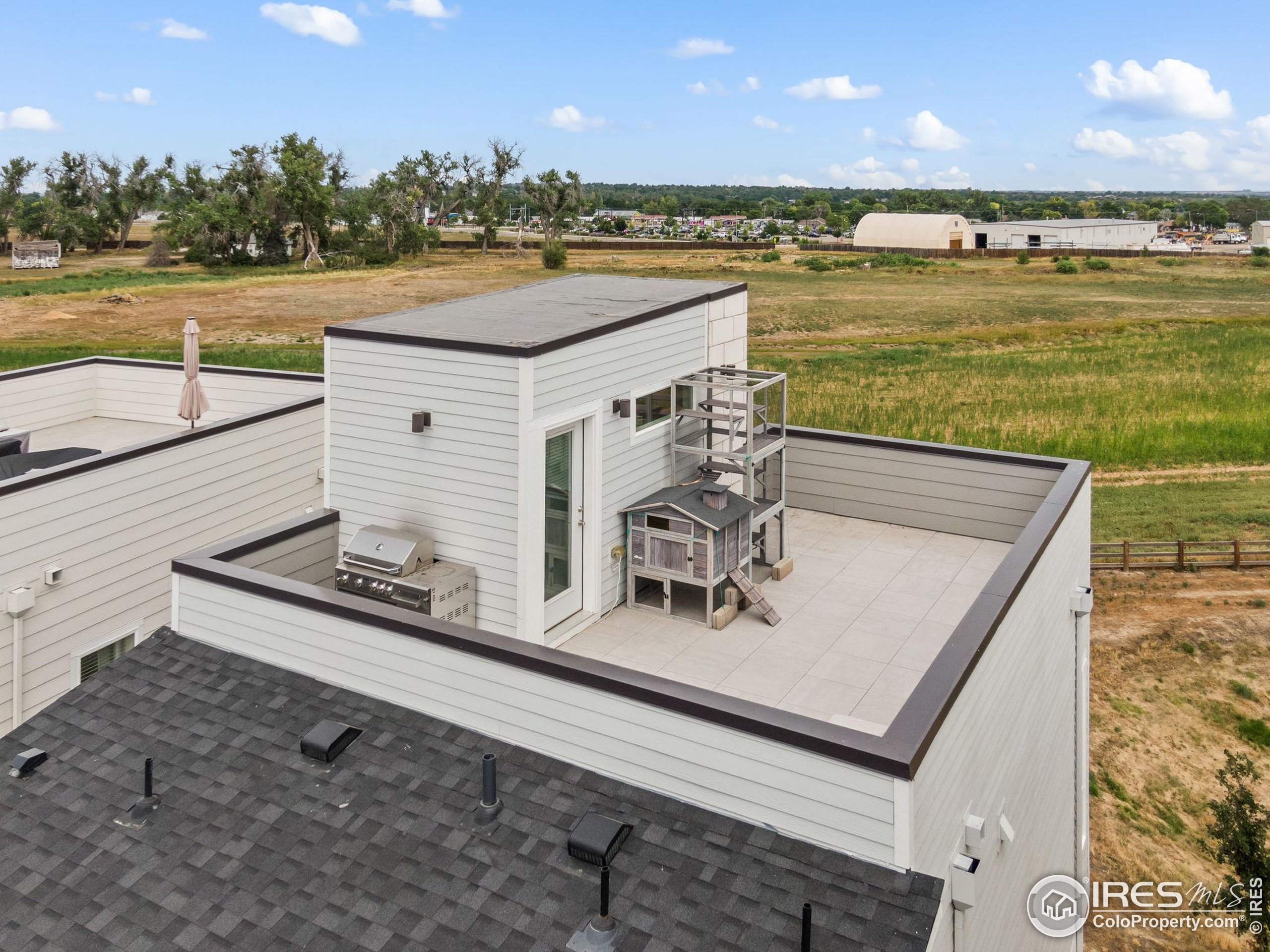 12331 Farmview Ln