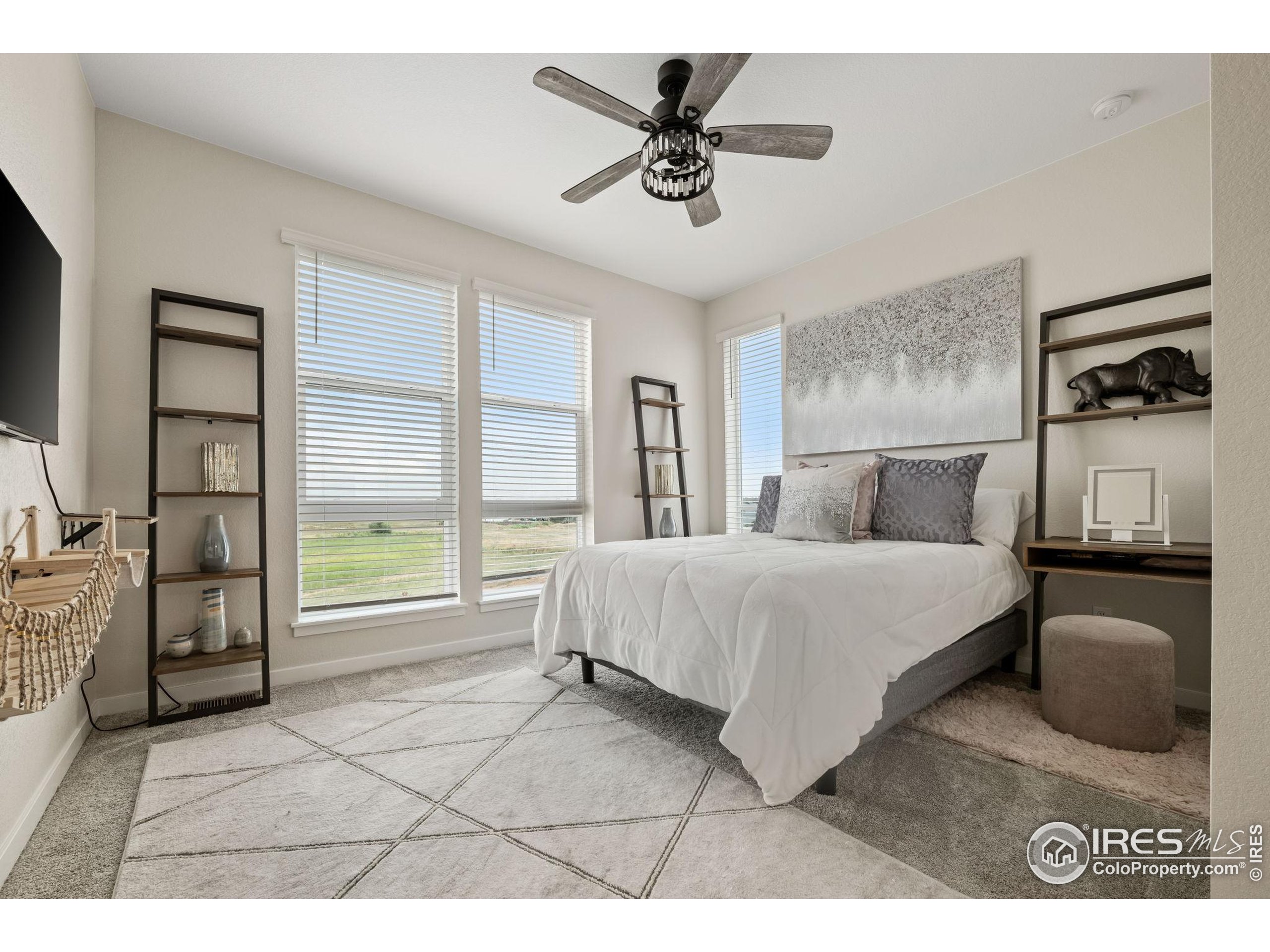 12331 Farmview Ln