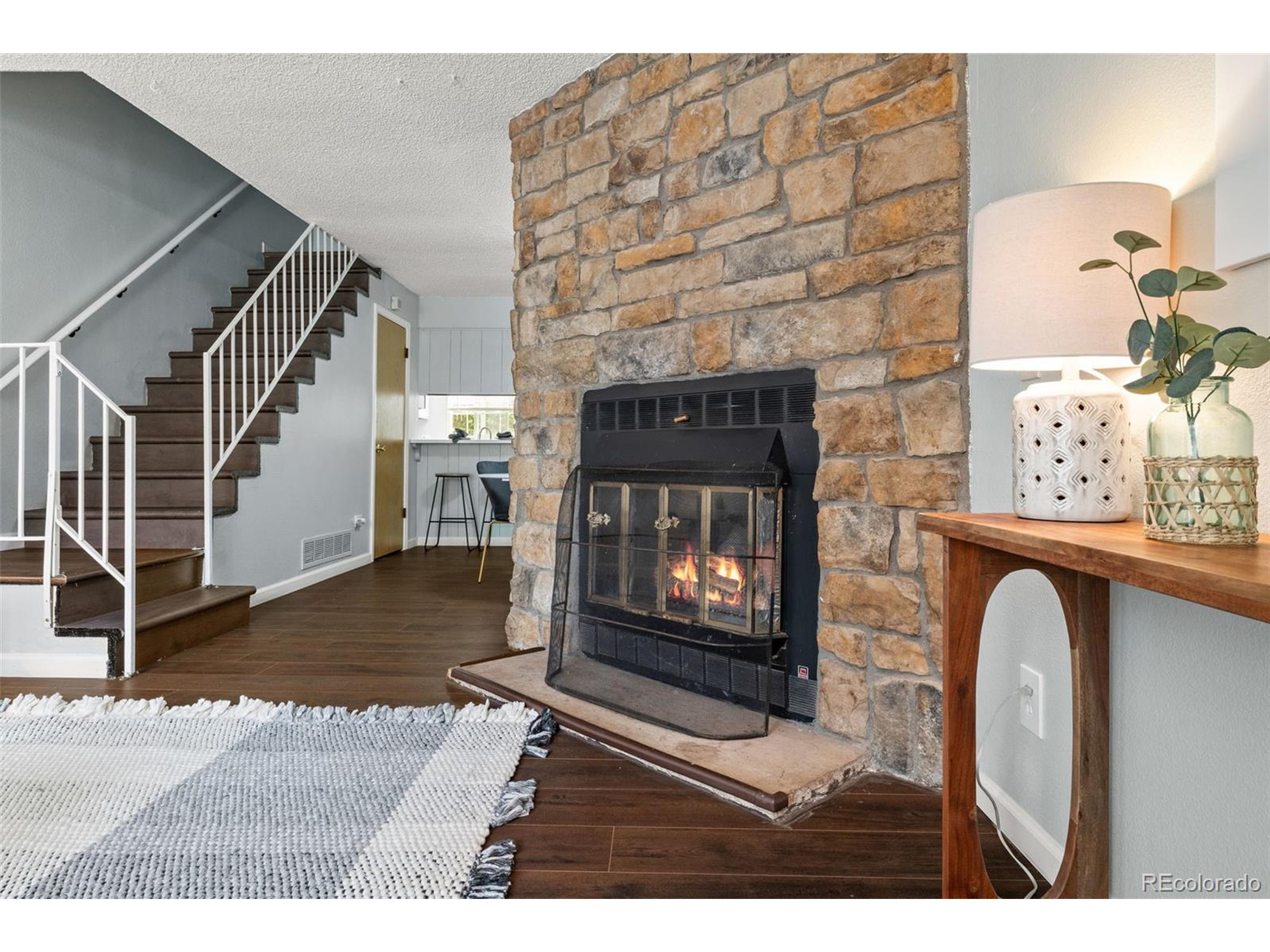 1653 S Blackhawk Way B