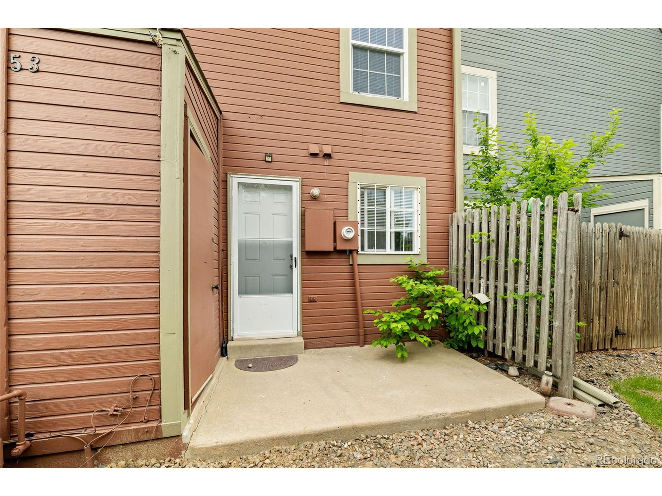 1653 S Blackhawk Way B