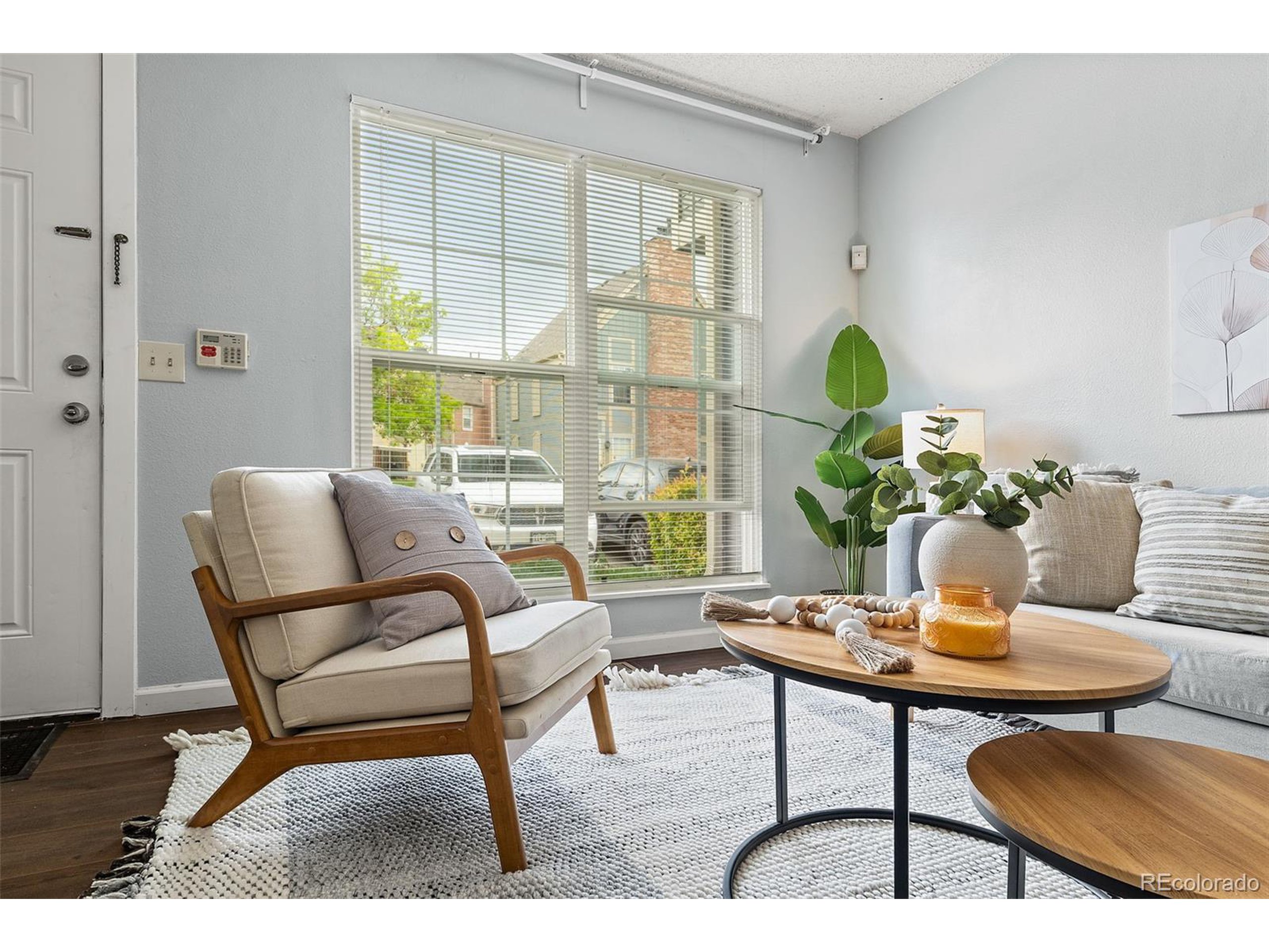 1653 S Blackhawk Way B