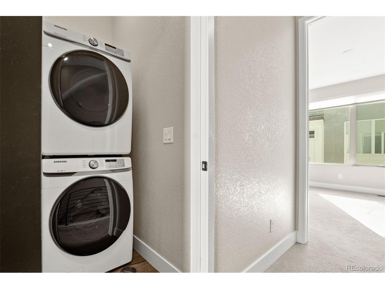 1615 Harlan St 2