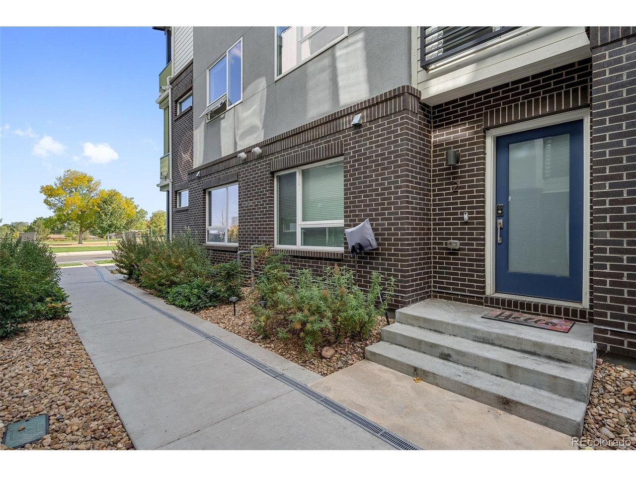 1615 Harlan St 2