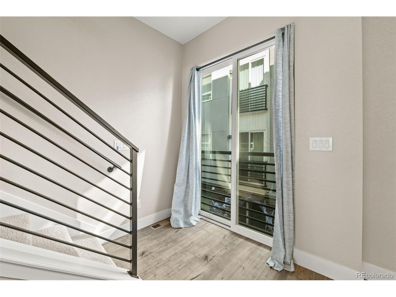 1615 Harlan St 2