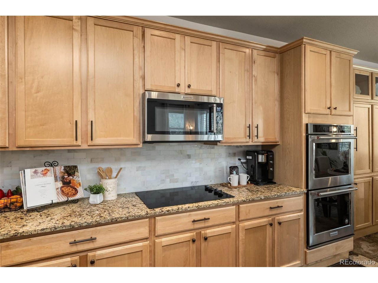 12223 S Buffalo Gap Trl