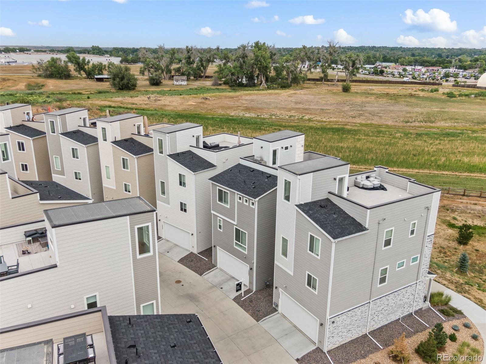 12331 Farmview Lane
