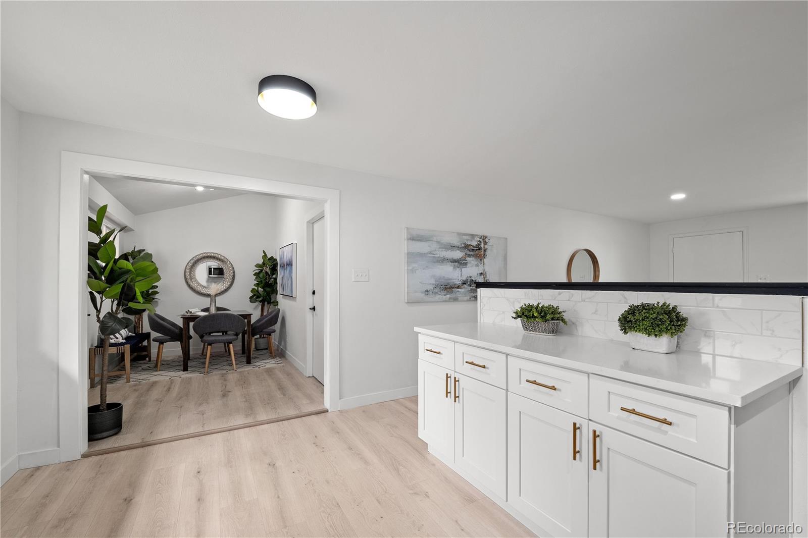 5329 Flower Circle