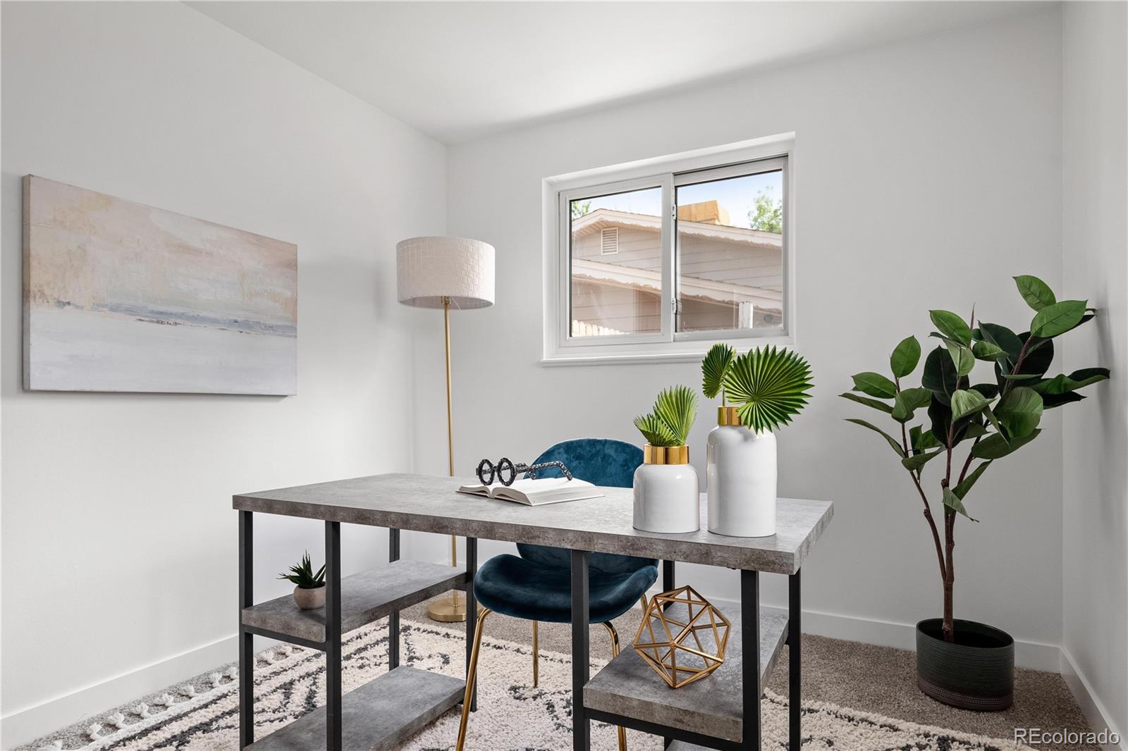 5329 Flower Circle