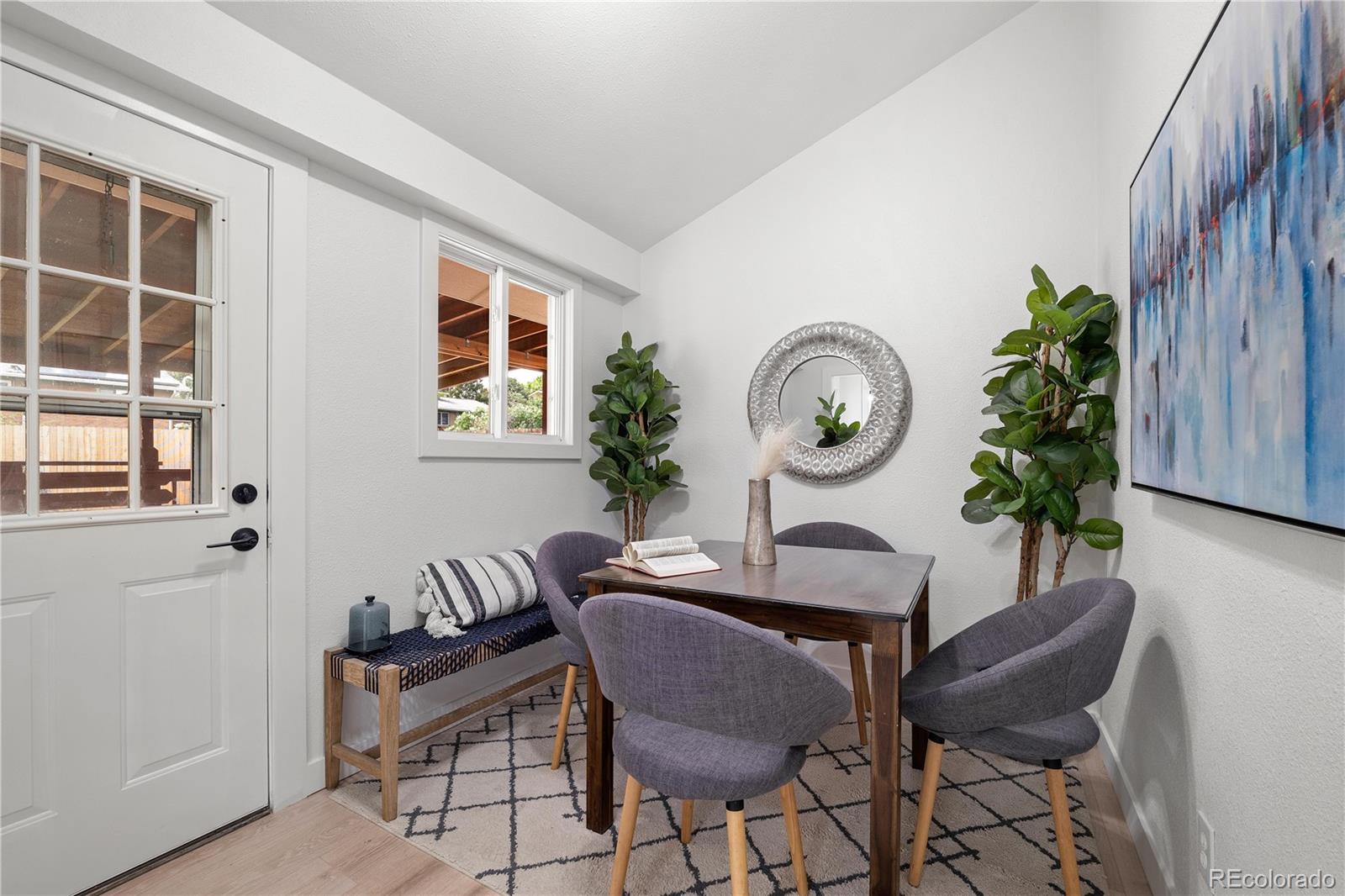 5329 Flower Circle
