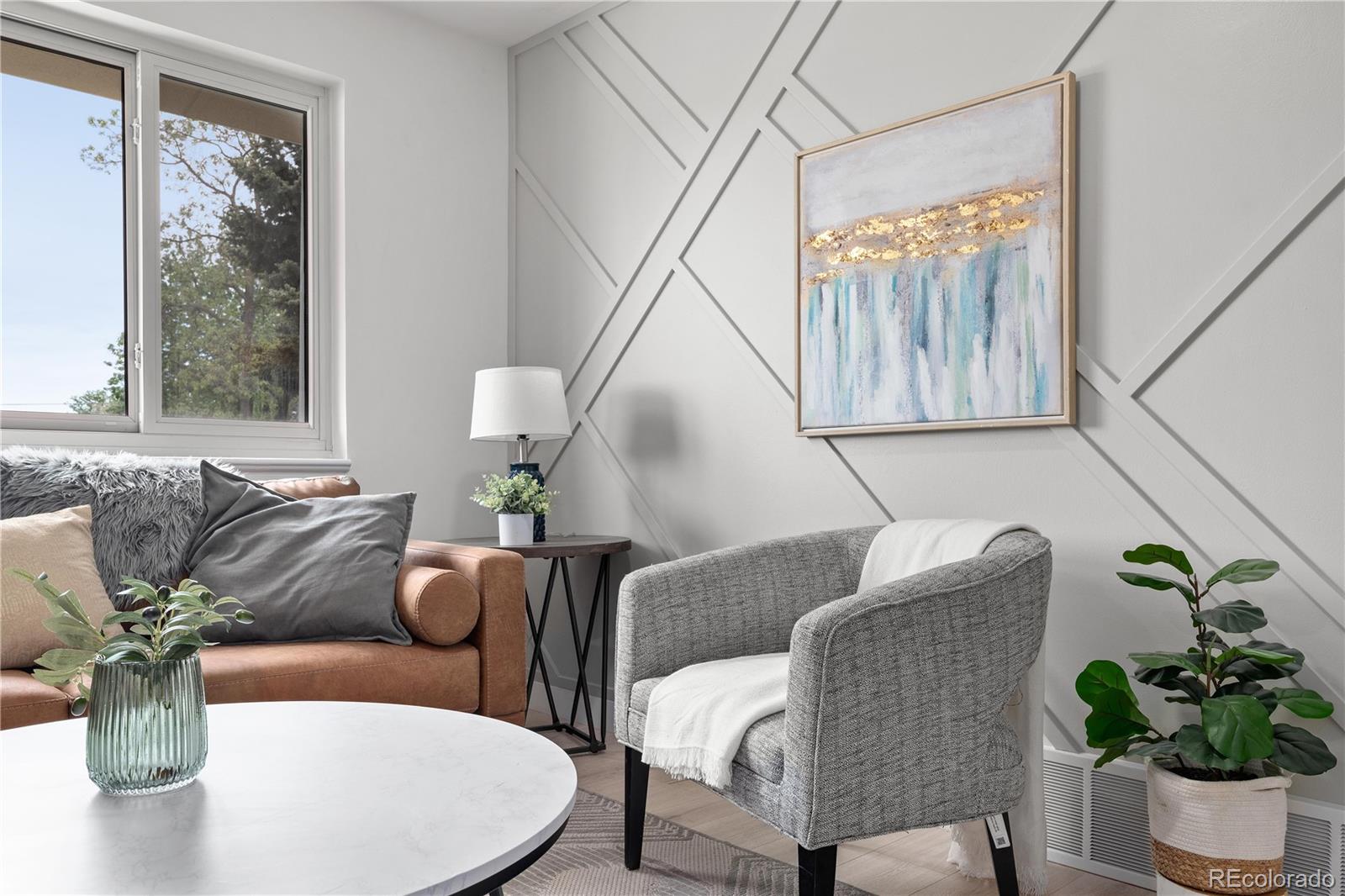 5329 Flower Circle