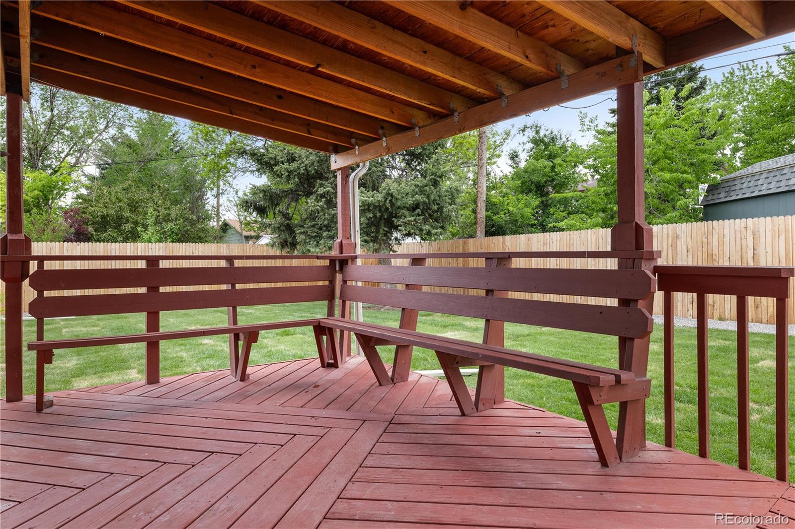5329 Flower Circle