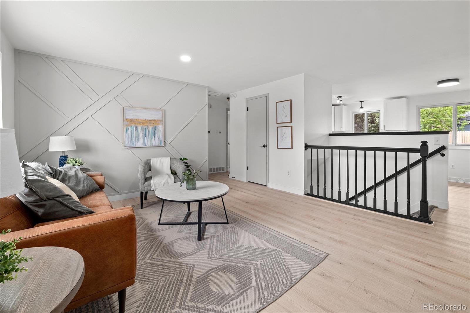 5329 Flower Circle