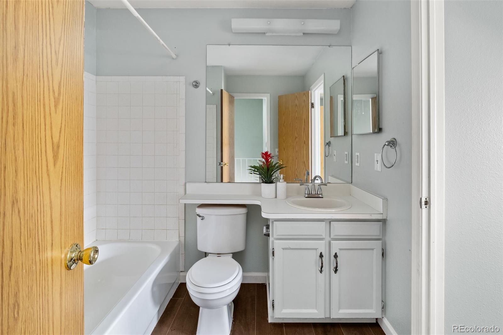 1653 S Blackhawk Way Unit: B