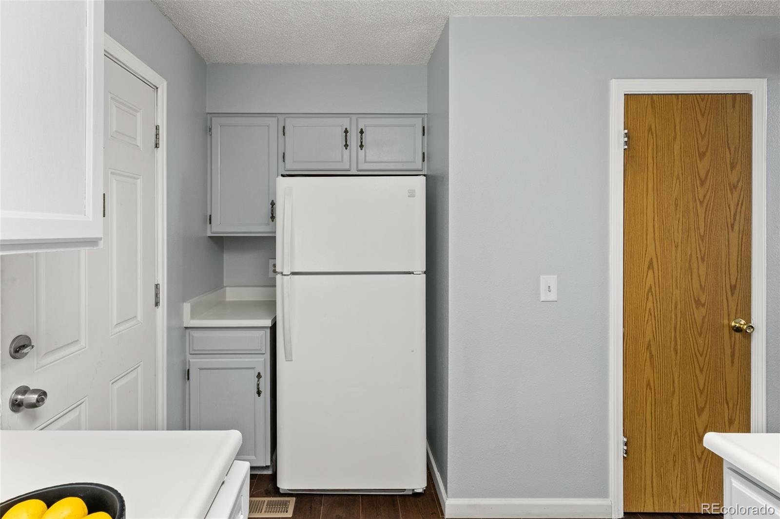 1653 S Blackhawk Way Unit: B