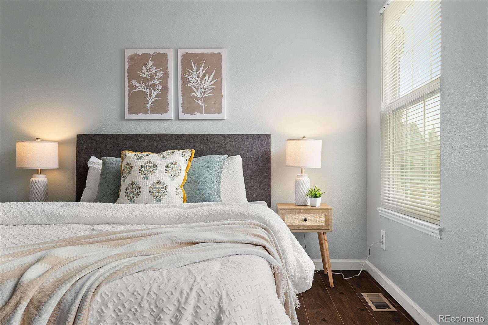 1653 S Blackhawk Way Unit: B