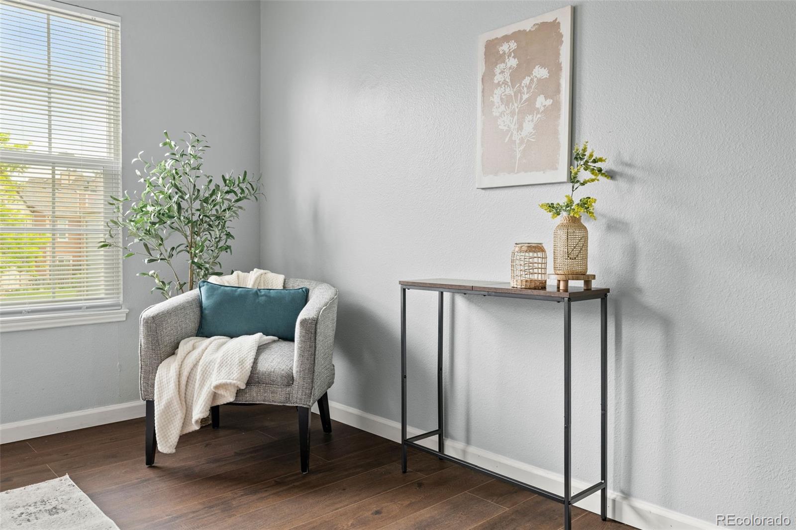 1653 S Blackhawk Way Unit: B